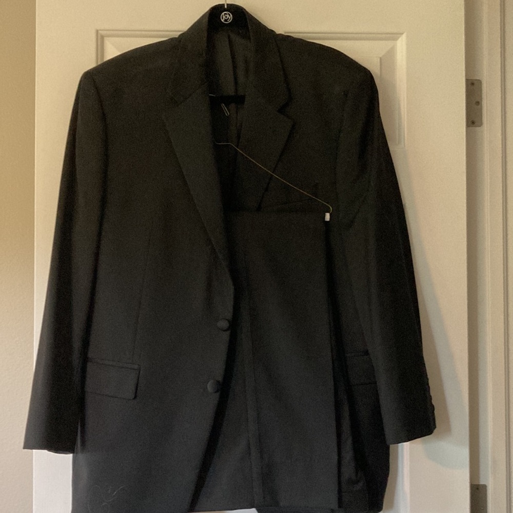 Tuxedo - Calvin Klein - wool - made in Canada